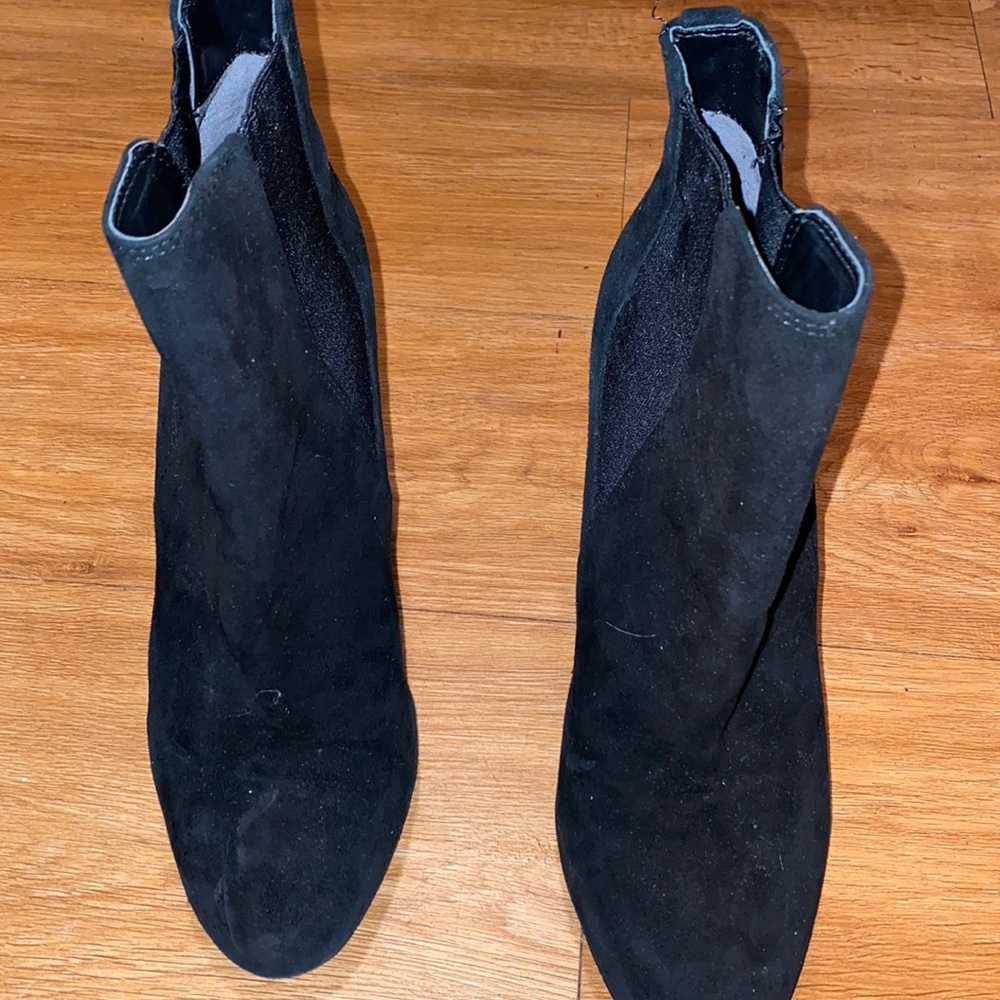 Black shoes
